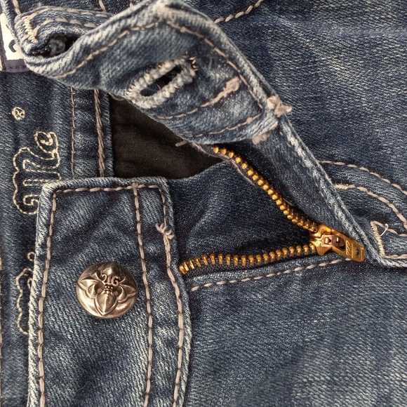 Miss Me Capri Jeans Back Flap Pockets Low Rise Embellished Medium Wash Size 26 - Picture 6 of 12